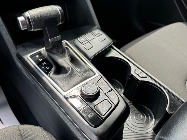 used 2025 Kia Sportage car, priced at $25,692