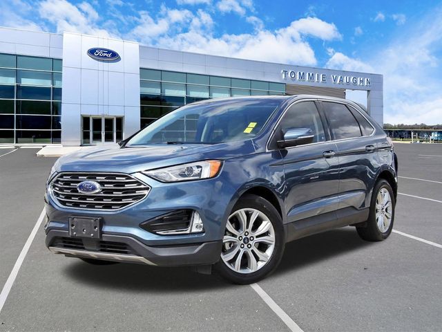 2019 Ford Edge Titanium's photo
