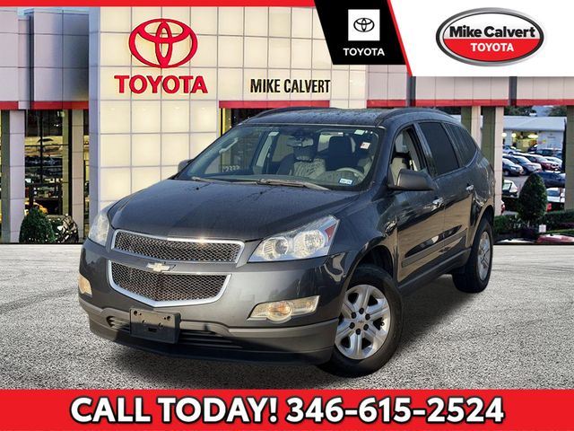 Cyber Gray Metallic 2011 Chevrolet Traverse LS FWD SUV / Crossover Front-Wheel Drive 6-Speed Automatic Overdrive