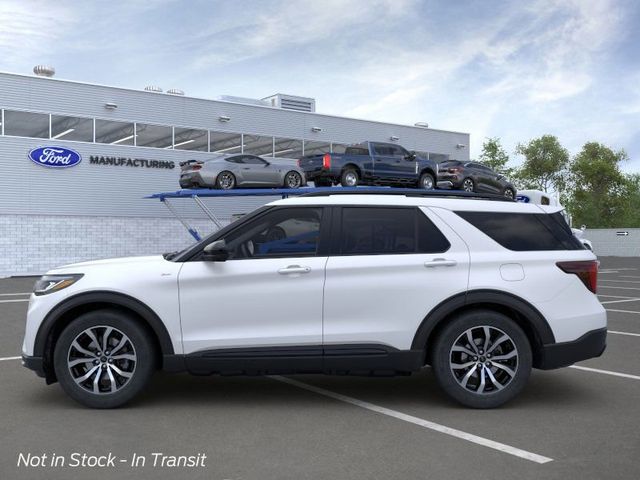 2025 Ford Explorer ST-Line 4