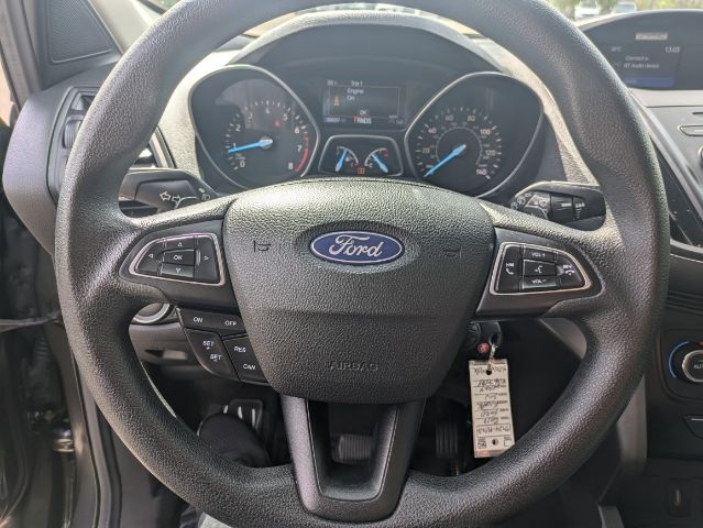 2017 Ford Escape SE 19