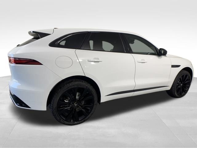 2024 Jaguar F-PACE P400 R-Dynamic S 10