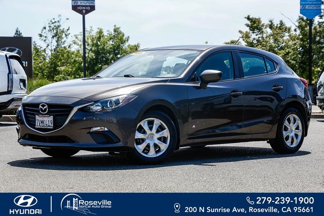 Titanium Flash Mica 2016 Mazda MAZDA3 i Sport Hatchback Hatchback Front-Wheel Drive 6-Speed Automatic