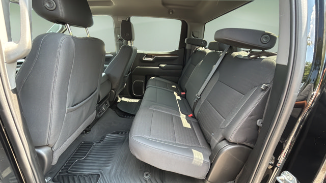 Used 2025 Black Chevrolet LT image 19