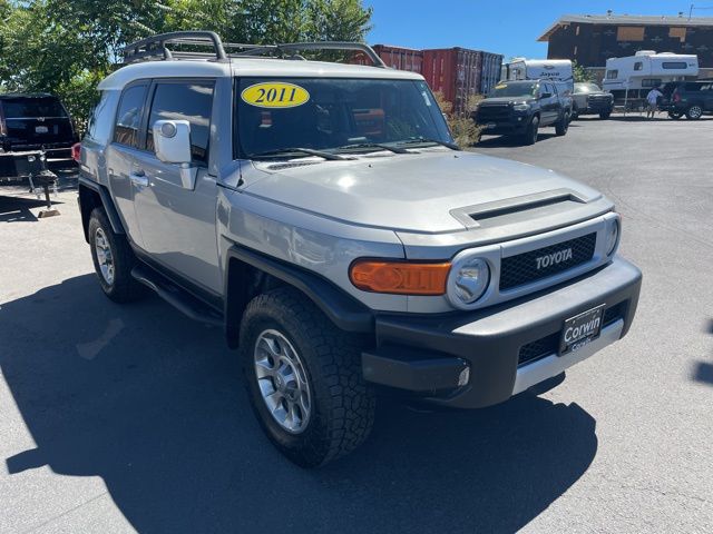 2011 Toyota FJ Cruiser Base 23