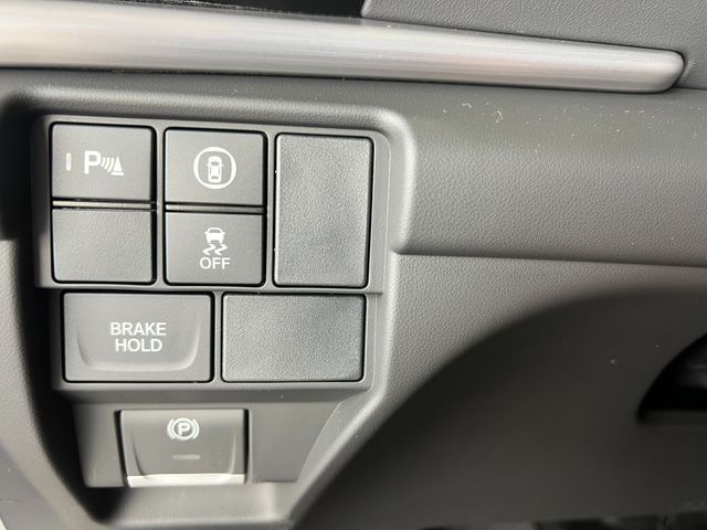 2026 Acura RDX Technology Package - Solar Silver Metallic exterior view 16