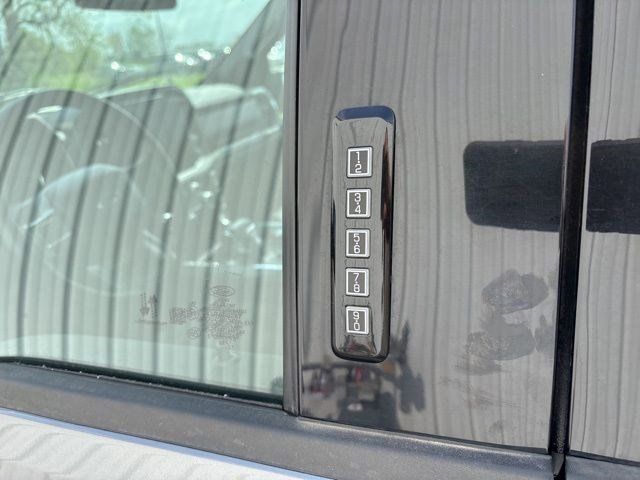 2023 Ford F-150 XLT photo