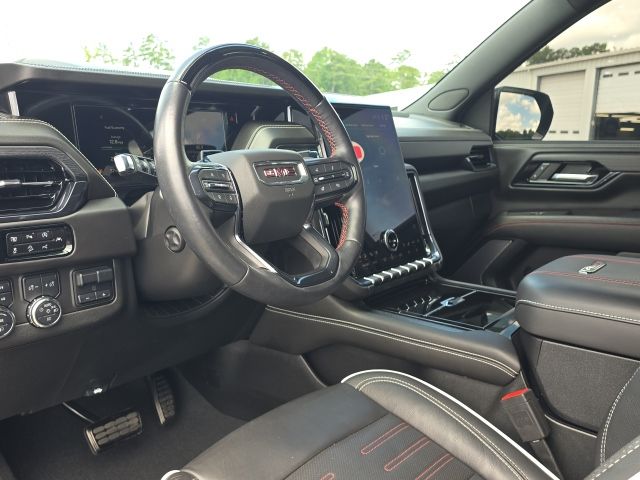 2025 GMC Yukon XL AT4 Ultimate:C02706