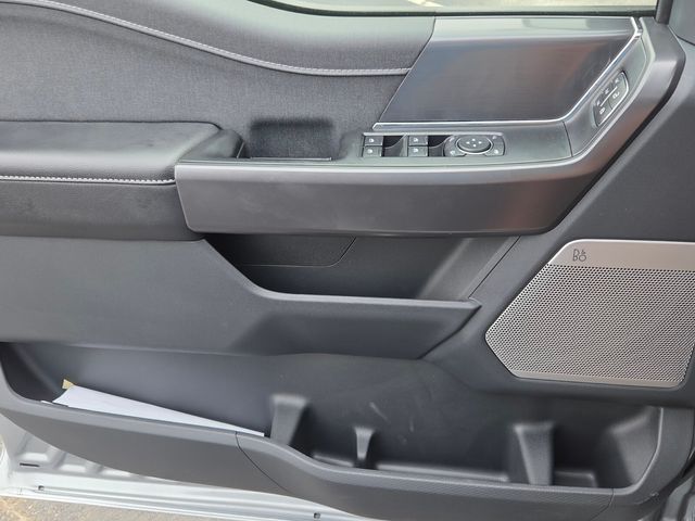 New 2026 Silver Ford Lariat image 31