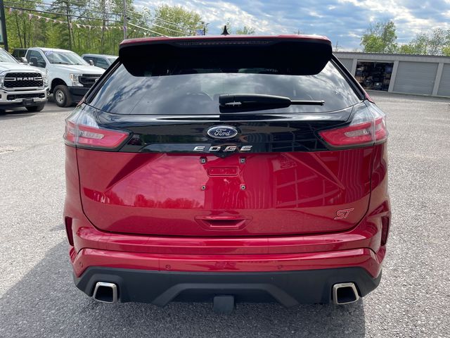 2024 Ford Edge ST - Red Metallic exterior view 6