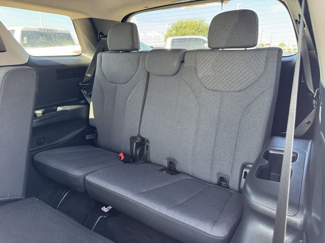 2025 Hyundai Palisade SE White at DeMontrond Gulf Freeway