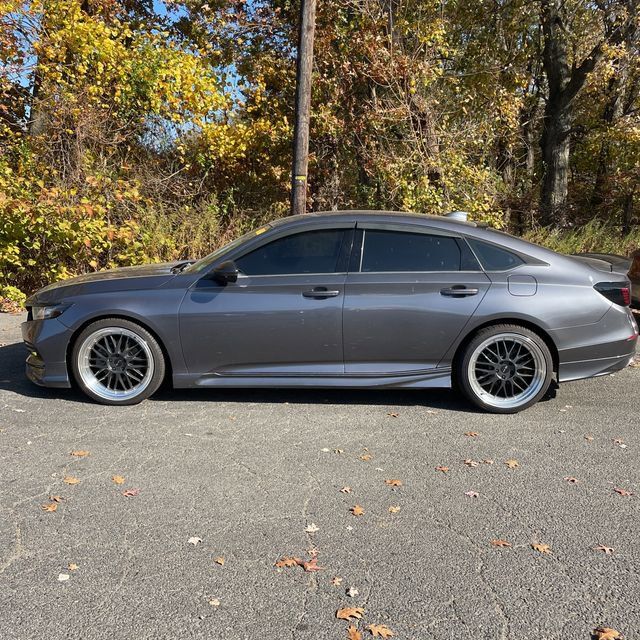 2018 Honda Accord Sport 2