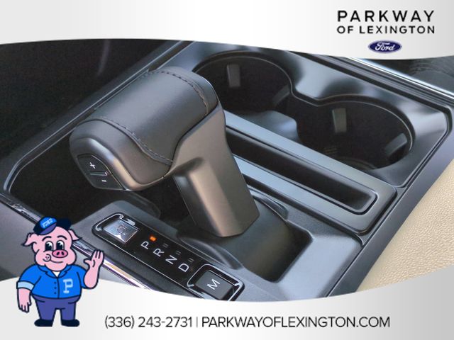 New 2026 Blue Ford XLT image 25
