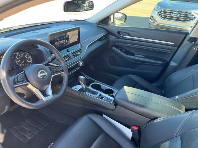 2023 Nissan Altima 2.5 SL 12