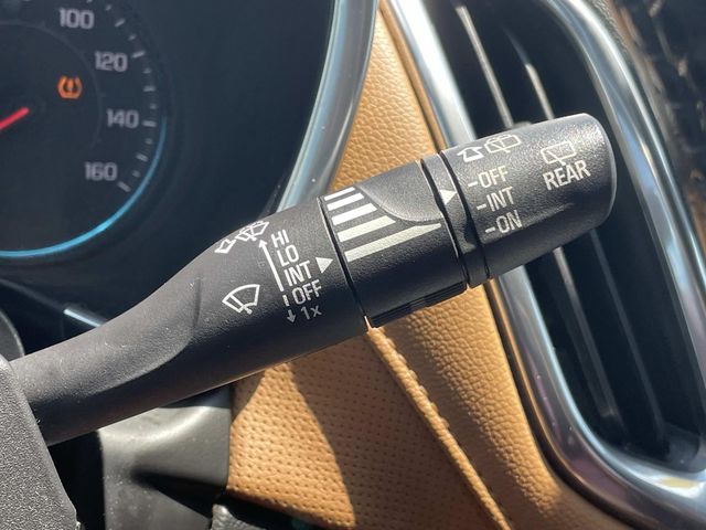 Used 2018 Black Chevrolet Premier image 16