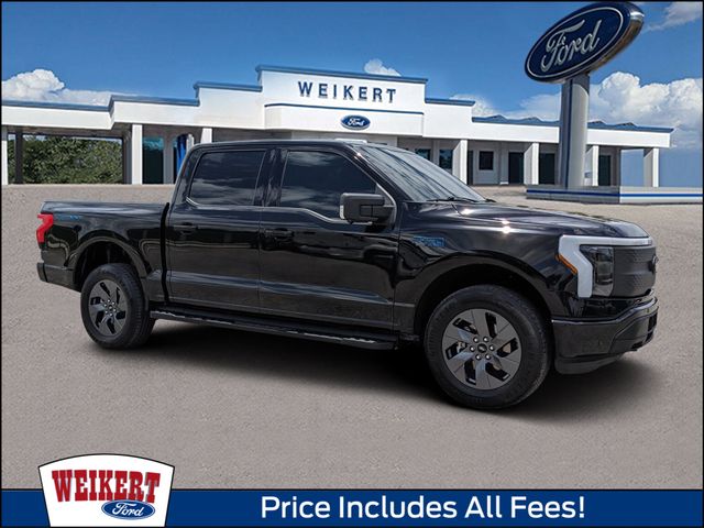  2025 Ford F-150 Lightning Flash SuperCrew AWD   