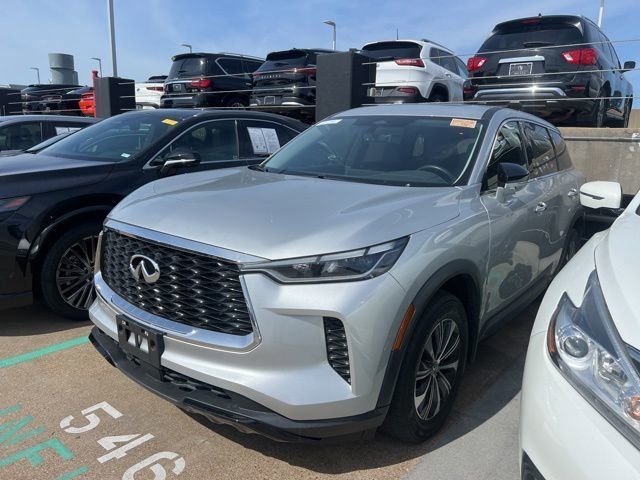 2023 INFINITI QX60 PURE