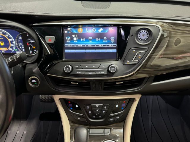 2019 Buick Envision Premium I 17