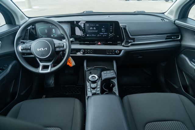 2023 Kia Sportage Hybrid LX 12