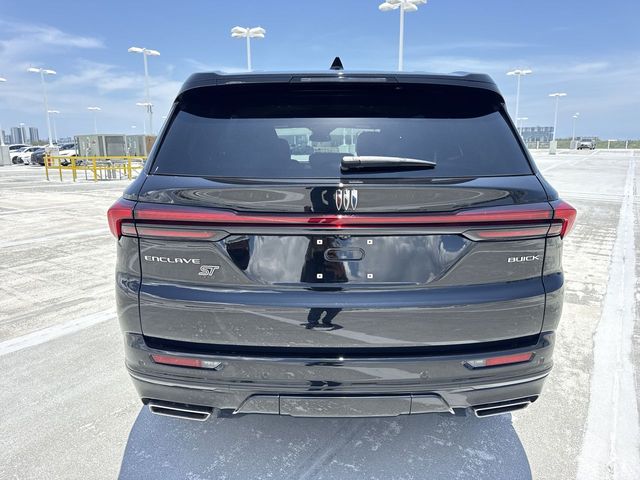 Used 2025 Buick Enclave SUV