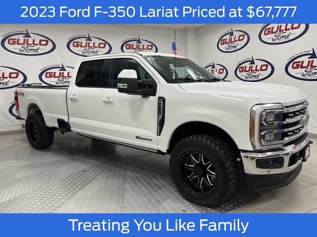 Star White Metallic Tri-Coat 2023 Ford F-350 Super Duty Pickup Truck Four-Wheel Drive Automatic