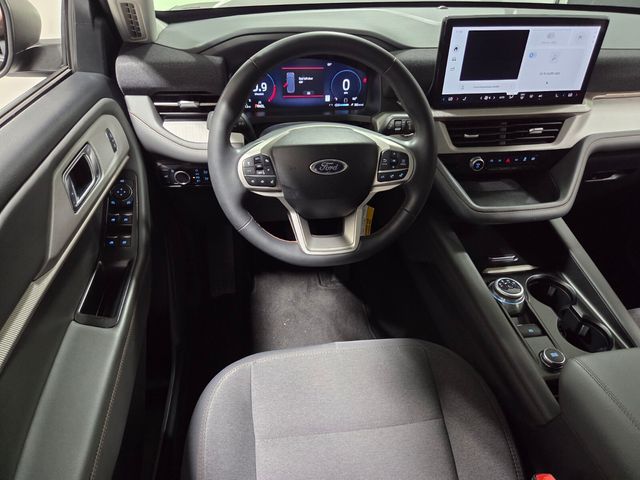 Used 2025 Ford Explorer SUV