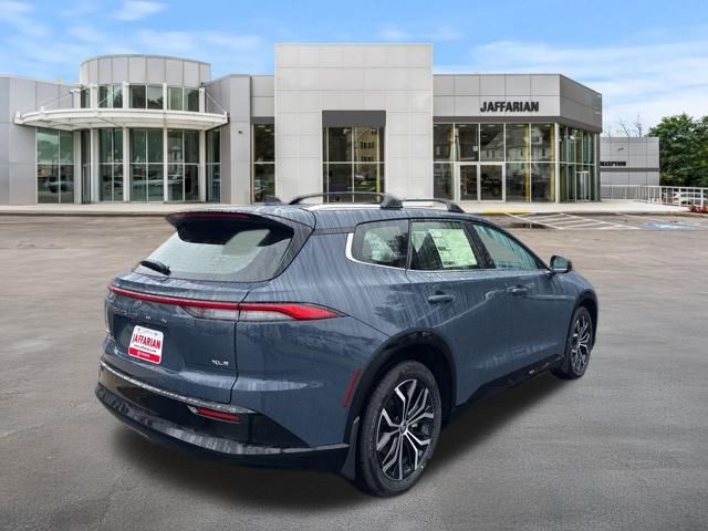 View vehicle photo 5