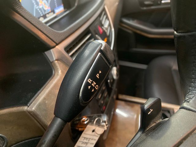 2011 Mercedes-Benz E 350 thumbnail 23