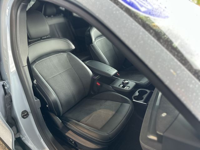 Used 2024 Gray Ford GT image 27