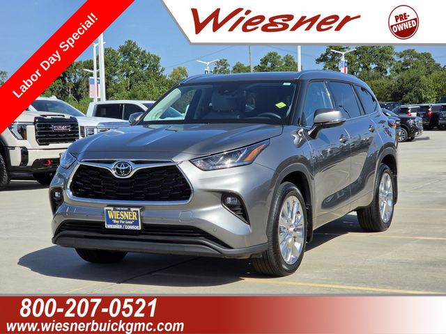 Gray 2026 Toyota Highlander SUV / Crossover All-Wheel Drive 8-Speed Automatic