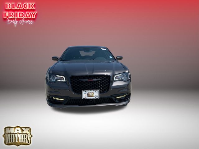 2023 Chrysler 300 S 2