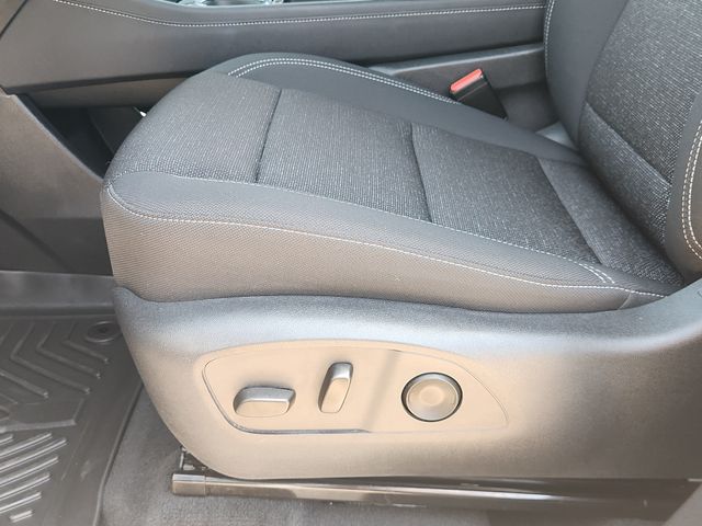 2025 Chevrolet Traverse LT Gray at River Oaks CDJR