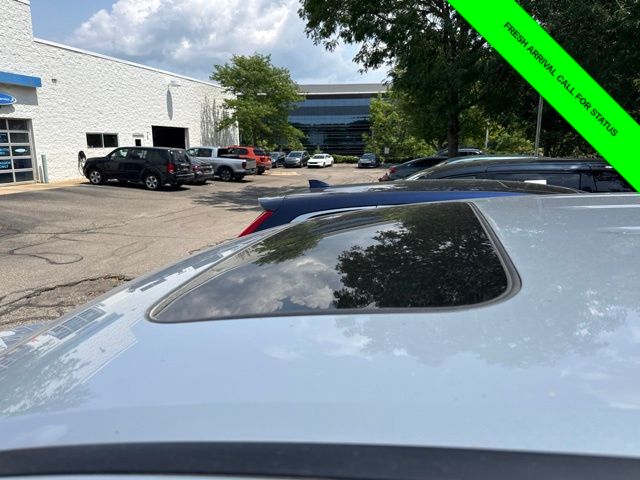 Certified Used 2025 Sonic Gray Pearl Honda RTL image 13