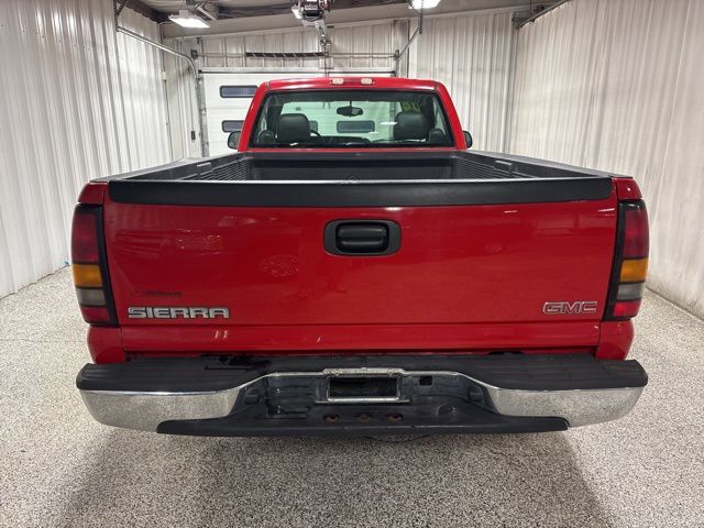 2004 GMC Sierra 1500 Work Truck photo