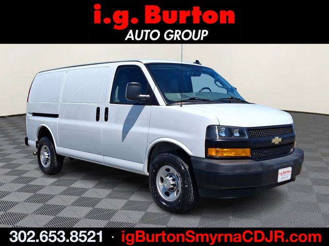 Summit White 2019 Chevrolet Express Cargo 2500 RWD Van Rear-Wheel Drive 8-Speed Automatic Overdrive