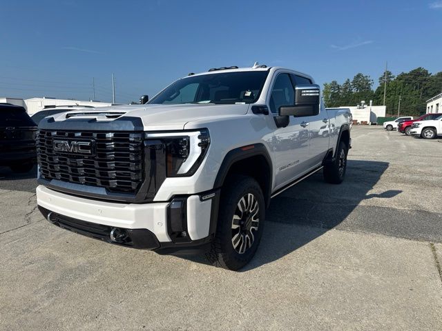 2024 GMC Sierra 2500HD Denali Ultimate Crew Cab 4WD