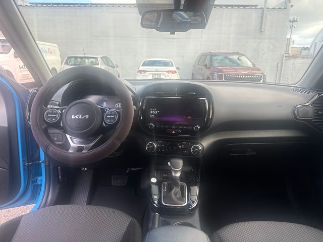 Used 2023 Blue Kia S image 16