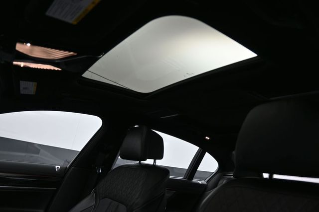 Used 2022 BMW 7 Series Sedan