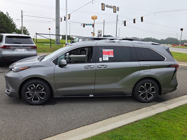 New 2026 Toyota Sienna Van