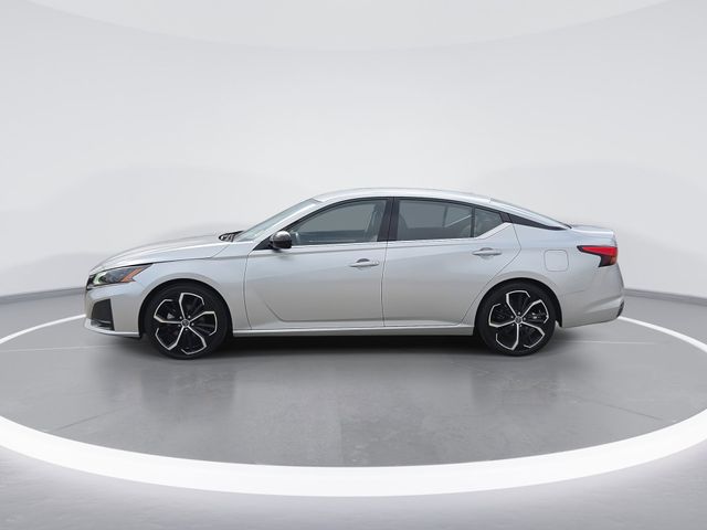 2024 Nissan Altima 2.5 SR FWD