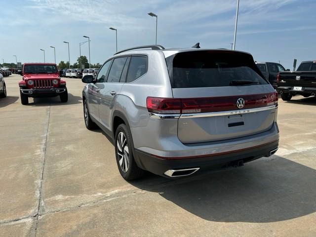 2024 Volkswagen Atlas 2.0T SE w/Technology 10