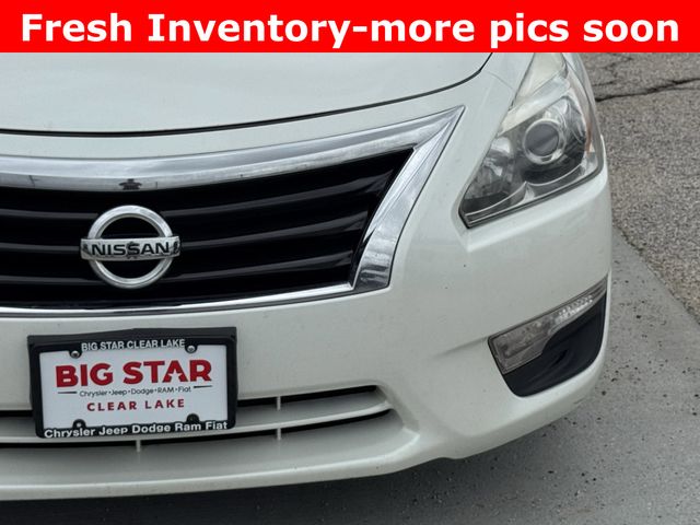 2014 Nissan Altima 2.5 S White at Joe Myers Mazda Kia