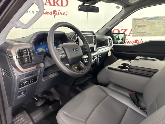 2025 Antimatter Blue Metallic Ford F-150 XL 4X4 Truck