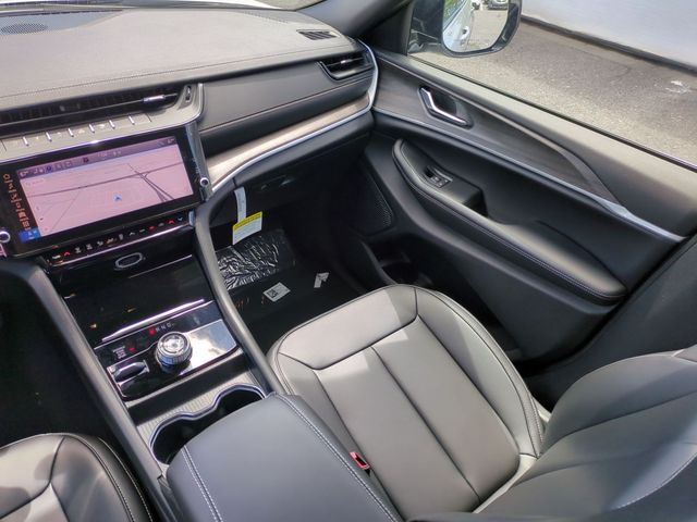new 2026 Jeep Grand Cherokee car, priced at $43,186