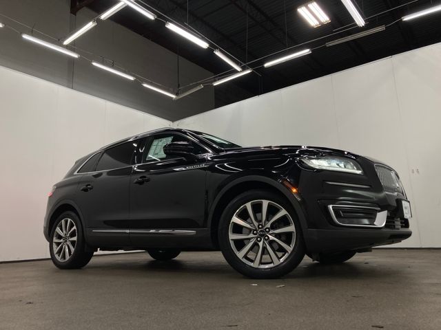2019 Lincoln Nautilus Select