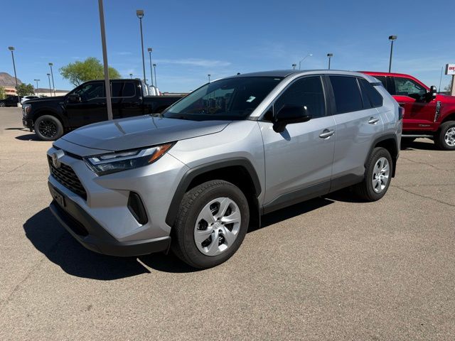 2025 Toyota RAV4 LE AWD