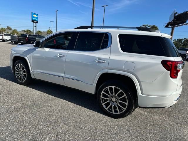 2023 GMC Acadia Denali 3