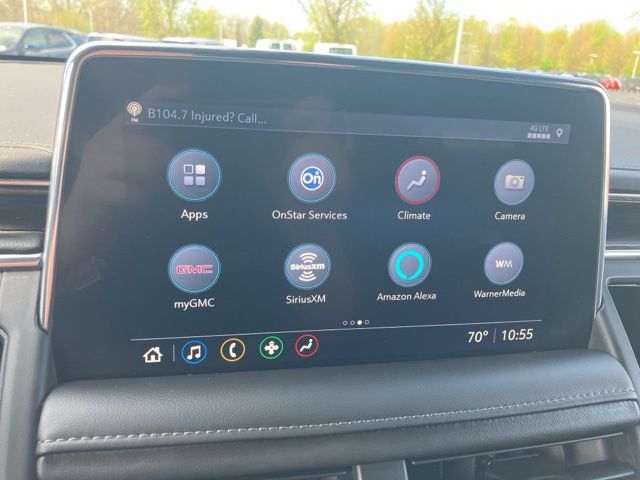 2021 GMC Yukon SLE photo
