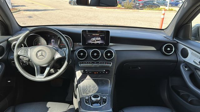 2019 Mercedes-Benz GLC GLC 300 25