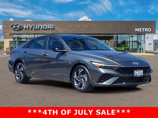 Gray 2025 Hyundai Elantra Sedan Front-Wheel Drive Automatic